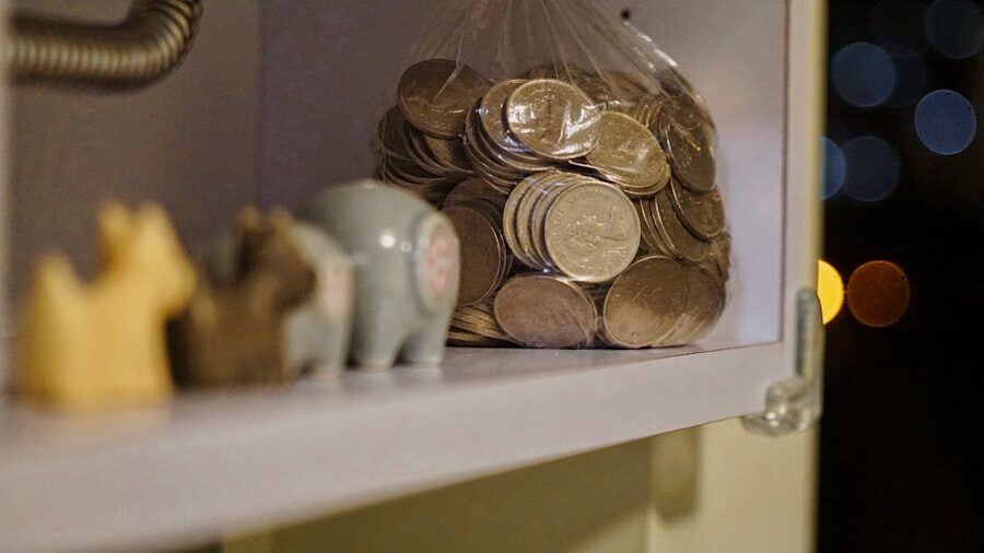 Photo save money household