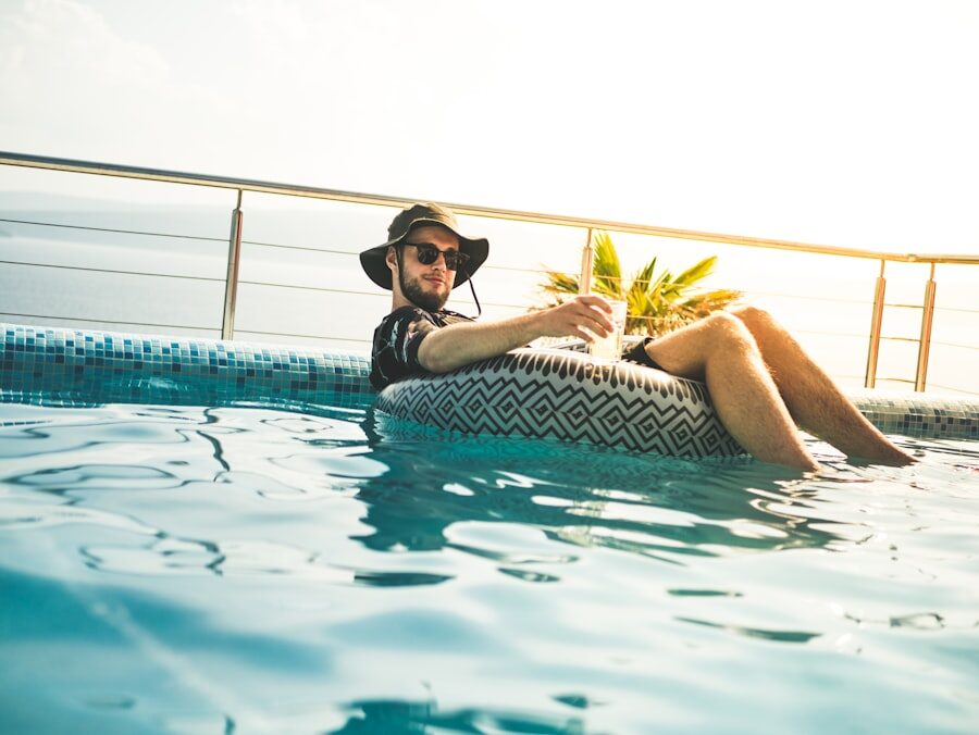 Photo save money vacation