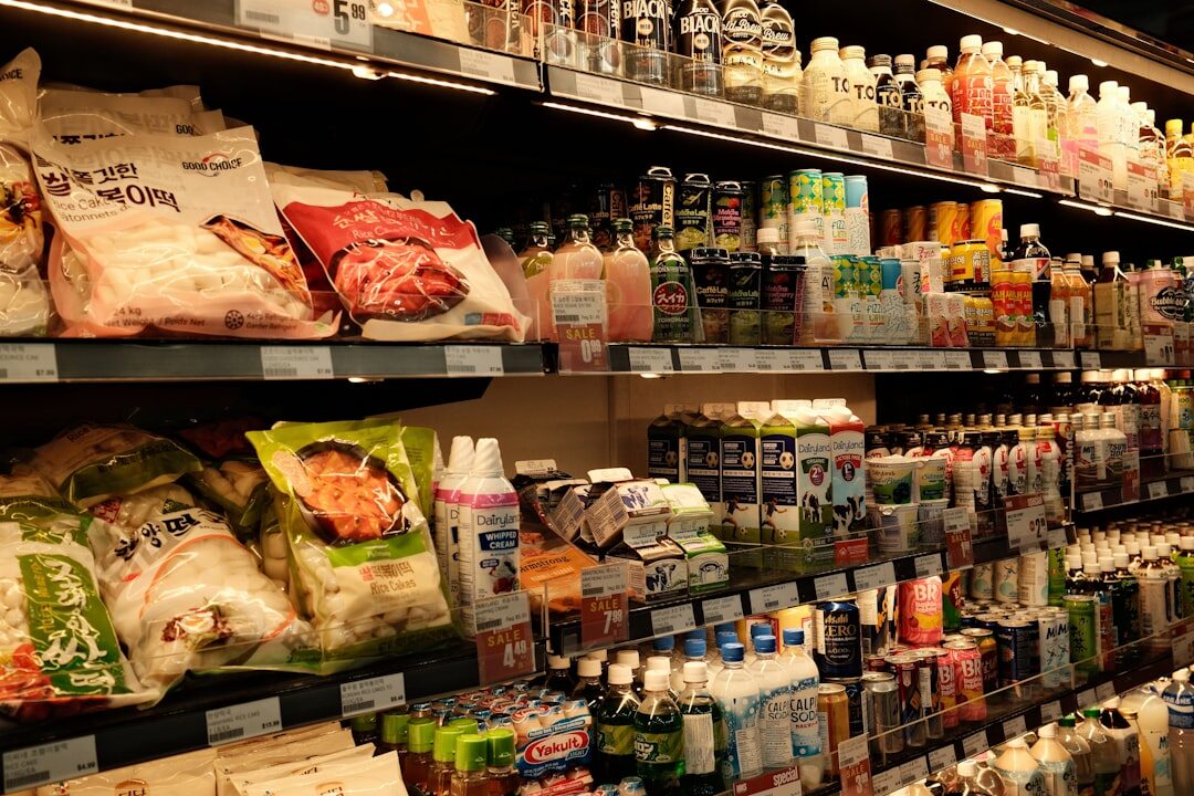 Photo save money groceries