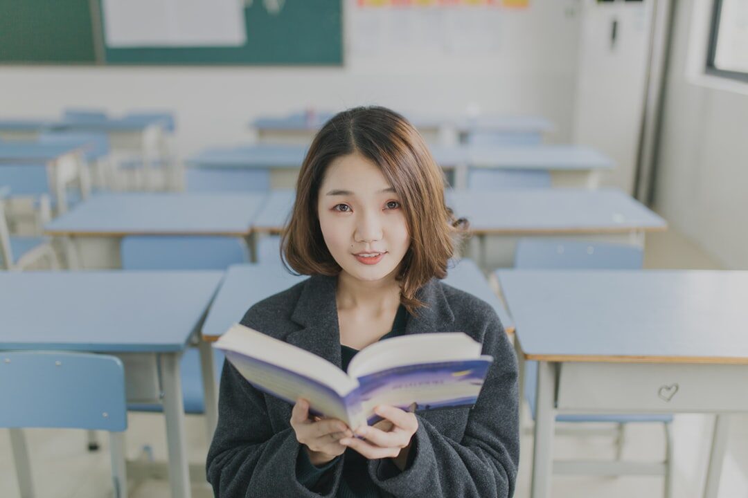 Photo save money everyday students