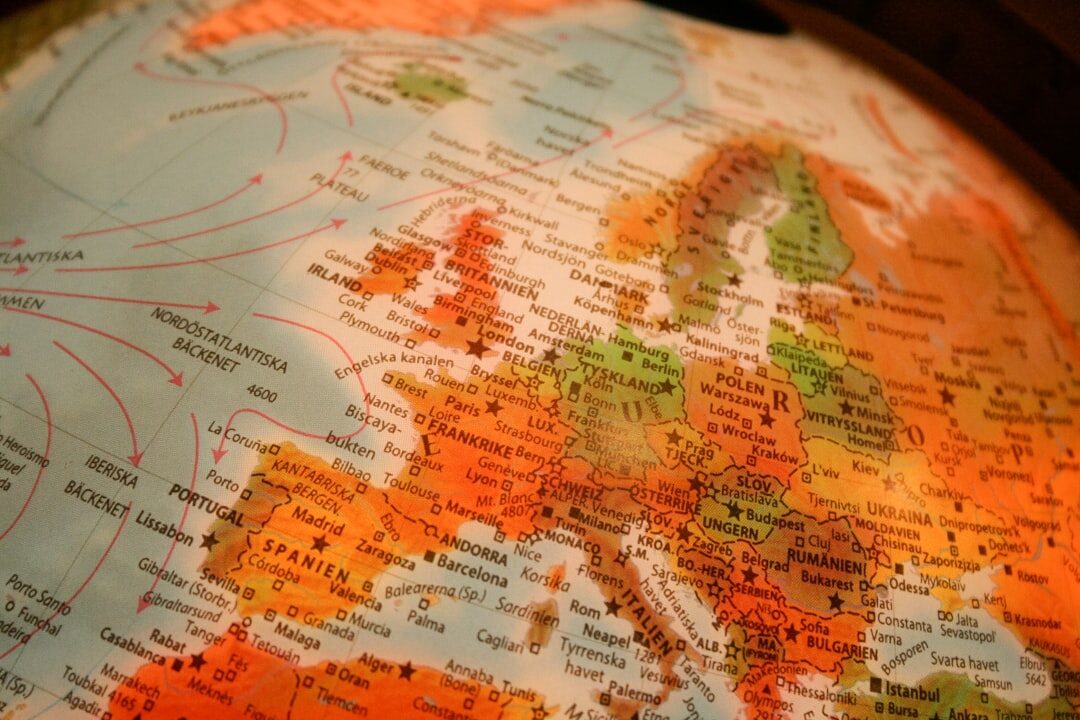 Photo cheap travel destinations europe
