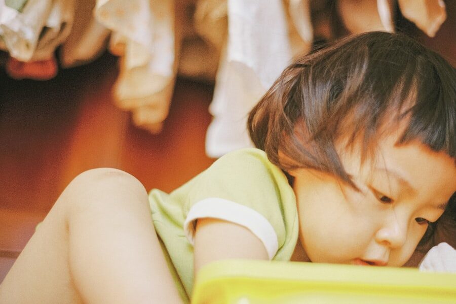 Photo saving money for kids
