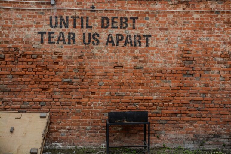 Photo debt hiding