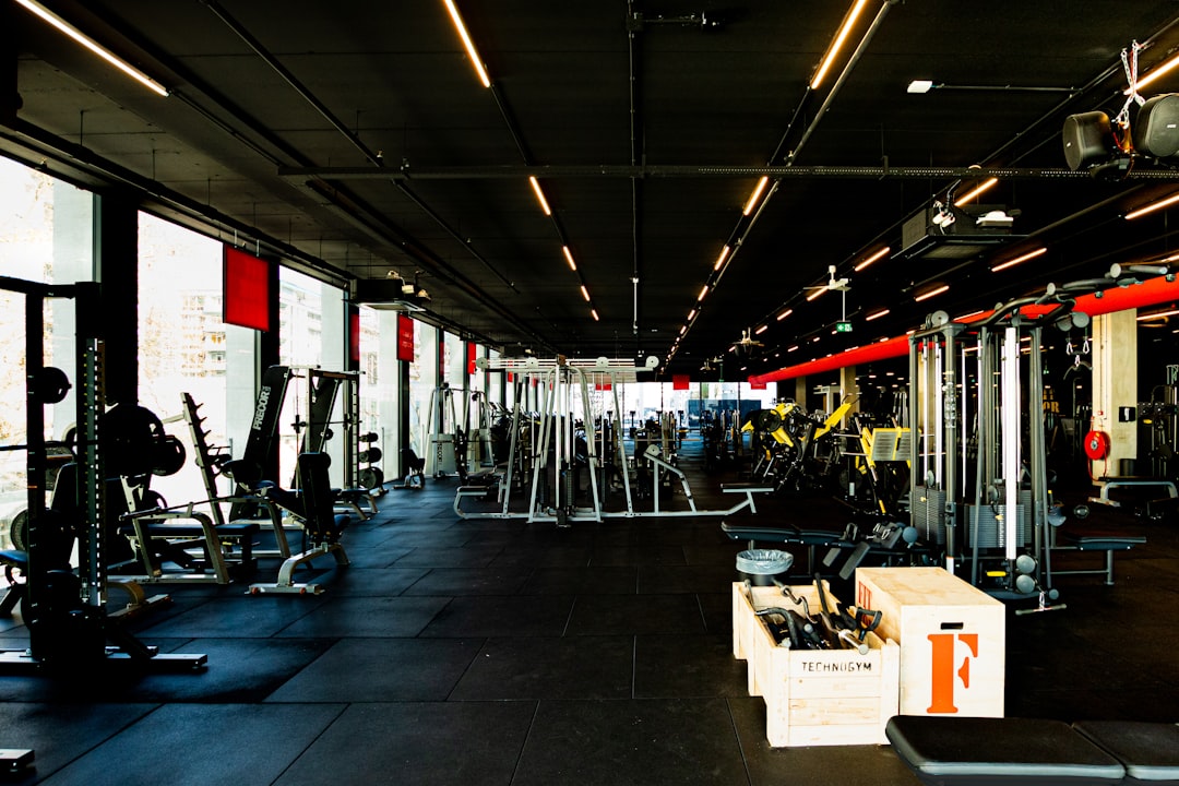Photo fitnessstudio kündigen